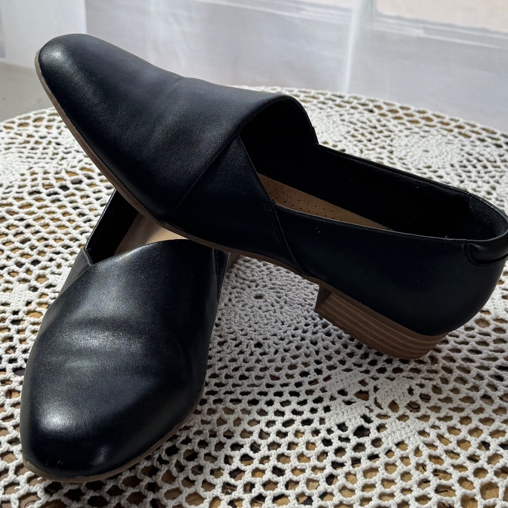 Clark’s Collection Black Leather Juliet Slip-On Loafer Shoes Women’s Size 8 3094